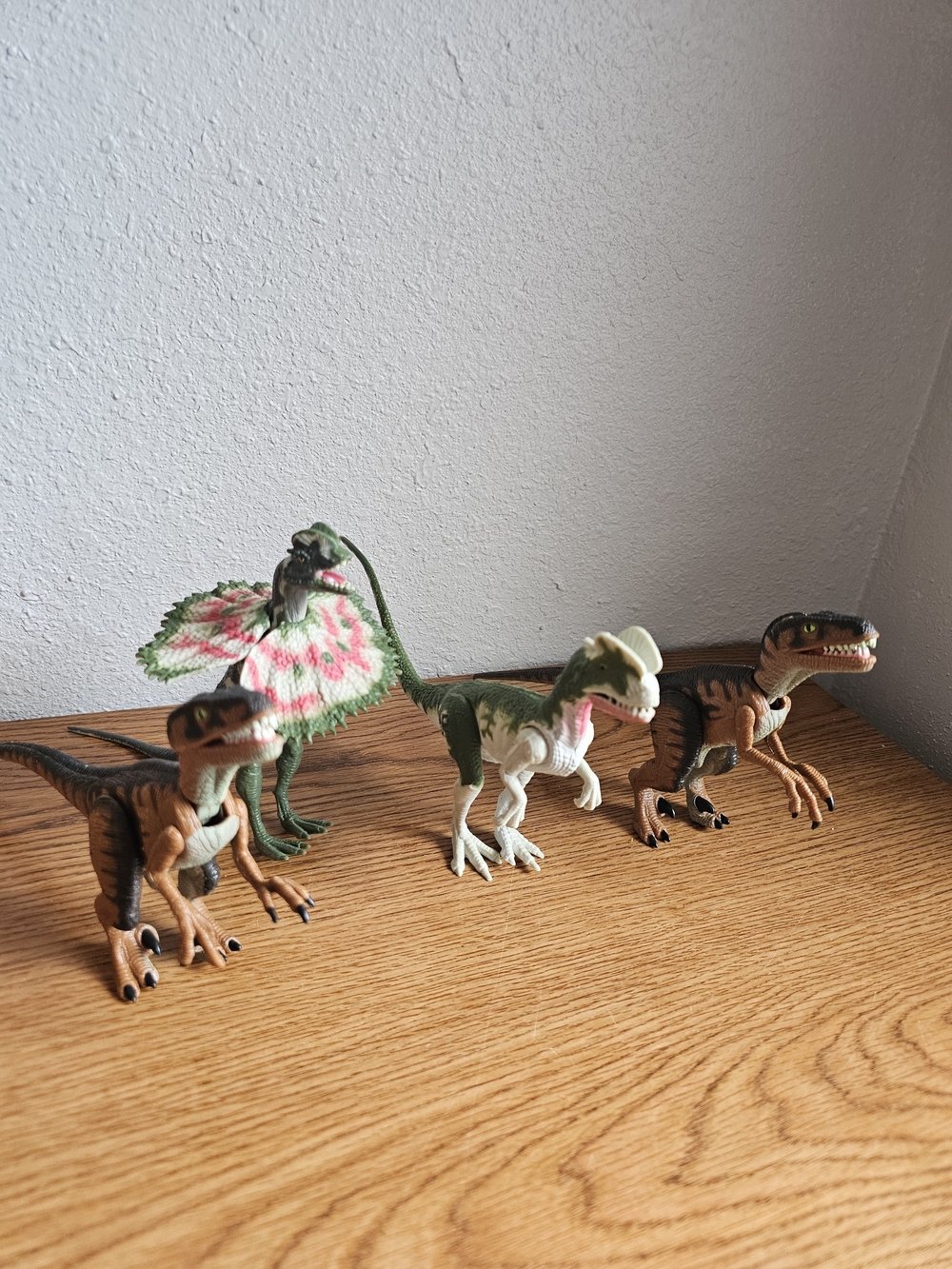 Jurrasic Park 4 Dinosaur LOT 9 Inch Raptors & More